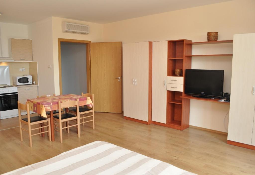 Tisza Palota Apartmanok Szeged Szoba fotó