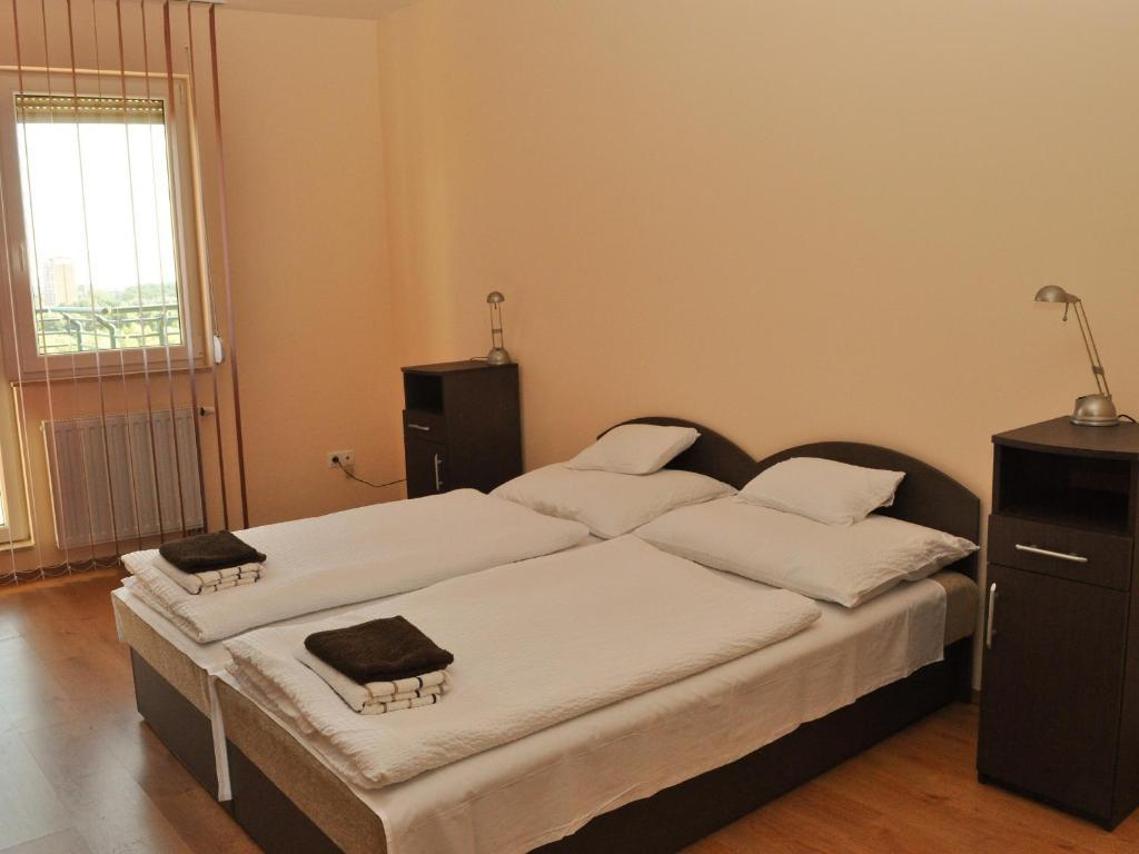 Tisza Palota Apartmanok Szeged Szoba fotó